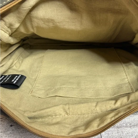 Vintage Addiction Recycled Military Tent Patchwork Crossbody Bag NWT - Picture 6 of 8